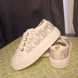 Baby Michael Kors Cream and Gold Monogram Sneakers